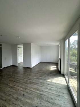 Wohnzimmer Ansicht 3 - Etagenwohnung mit 87,30 m² in Jessen (Elster) zur Miete