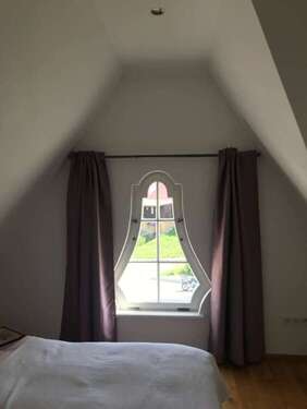 Schlafzimmer DG - 