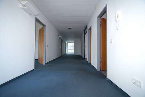 Flur 1.OG - Büro in Schkeuditz