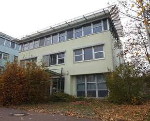 Bürohaus direkt am Autobahnkreuz A9 - Leipzig-West - Schkeuditz Bundesweit - Sachsen-Anhalt