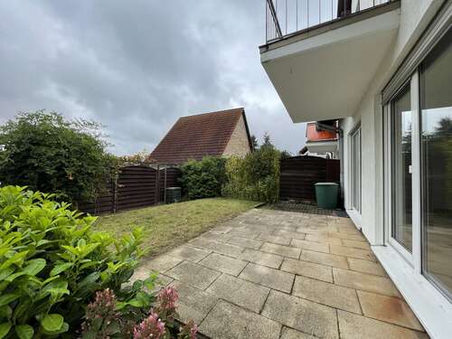 Garten mit Terrasse - 