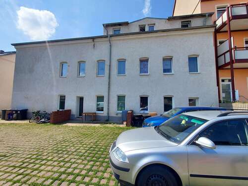Hausansicht - Mehrfamilienhaus, Wohnhaus zum Kaufen in Döbeln