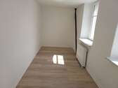 Zimmer - Mehrfamilienhaus, Wohnhaus mit 458,01 m² in Döbeln zum Kaufen