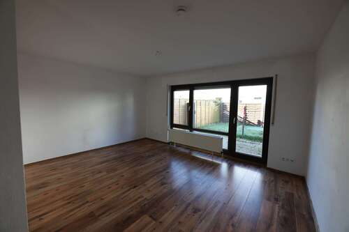 Blick in den Garten Referenz - Reihenmittelhaus mit Garten in ruhiger Lage – ideal für Familien