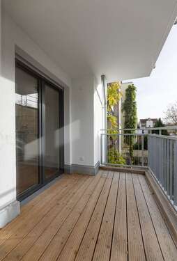 Balkon im 1. OG - 5 Zimmer Maisonettenwohnung zur Miete in Leipzig