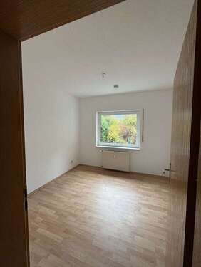 Raum - Reihenhaus mit 100,00 m&sup2; in Falkensee zum Kaufen