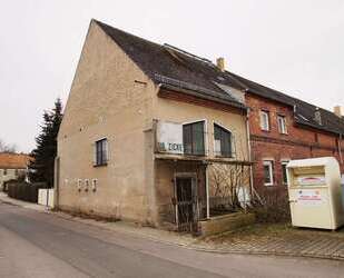 Reihenendhaus mit Potenzial zum Selbstausbau in Delitzsch