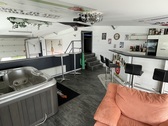 Lounge - 
