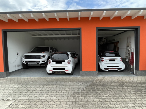 Garage - 