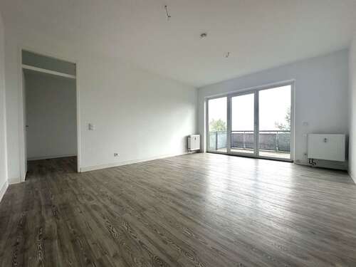 Wohnzimmer - 4 Zimmer Dachgeschoßwohnung zur Miete in Jessen (Elster)