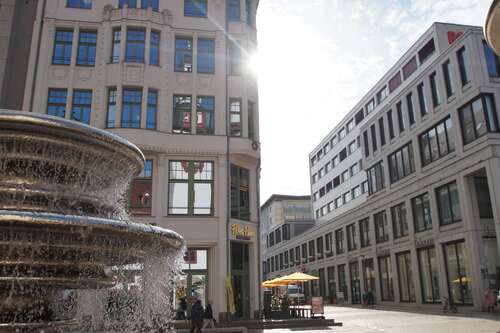 Hausansicht Markt - ++ Ihr Gewerbe mit 170m² direkt am Chemnitzer Markt ++