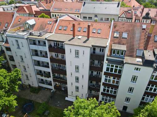 Rückansicht (2) - 3 Zimmer Dachgeschoßwohnung zum Kaufen in Leipzig