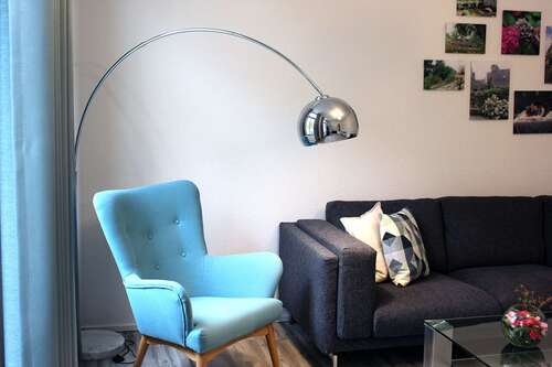 Wohnzimmer - 3-Zimmer-Wohnung mit EBK gegenüber vom Lindenau-Museum