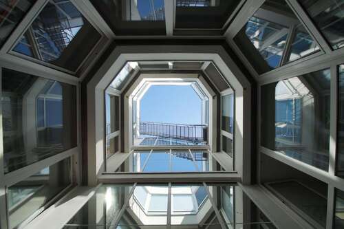 Lichthof - Wir sanieren für Sie! 127m²- Büroeinheit Praxis im ruhigen Hinterhaus mitten in Reudnitz!