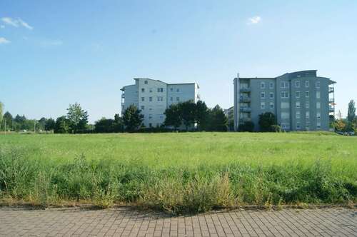 Baugrundstücke - Baugrundstück mit Baugenehmigung für 6 Doppelhaushälften