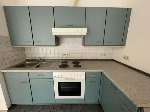 EBK - Etagenwohnung mit 37,50 m² in Chemnitz zur Miete