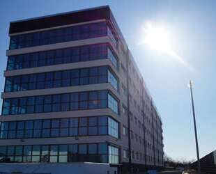 Effizienzhaus in Top-Lage: Büroflächen ab 300 m² direkt am Flughafen - Schkeuditz