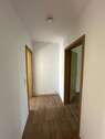 89_1.OG links Flur - 