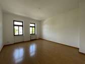 Wohnzimmer - 3 Zimmer Etagenwohnung zur Miete in Chemnitz