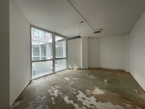 Büro 1 - 