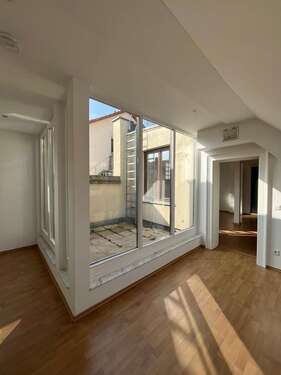 Raum mit Terassenzugang - 