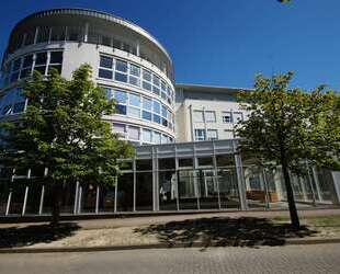 Individuell gestaltbare Gewerbefläche nah am Flughafen - Teilflächen möglich - Kabelsketal