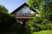 Hausansicht - 5 Zimmer Einfamilienhaus zum Kaufen in Schkeuditz