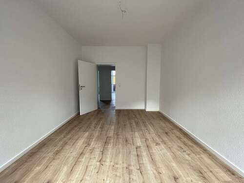 Wohnzimmer - 3 Zimmer Etagenwohnung in Leipzig