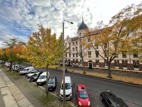 Ausblick Straßenseite - 