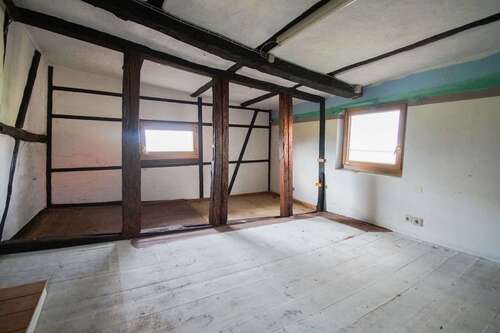 Zimmer - 6 Zimmer Einfamilienhaus in Pegau