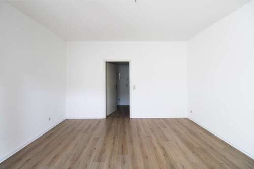 Wohnraum - Dachgeschoßwohnung mit 96,94 m² in Leipzig zum Kaufen