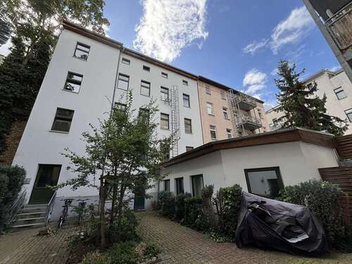 Hinterhaus - 