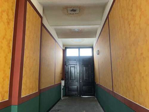 Durchgang - Solides 1 - Zimmer Appartement als Kapitalanlage im Denkmal - MFH