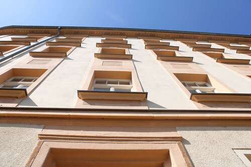 Fassade - 3 Zimmer Etagenwohnung zum Kaufen in Leipzig