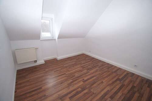 Schlafzimmer - Dachgeschoßwohnung mit 46,00 m² in Beilrode zur Miete