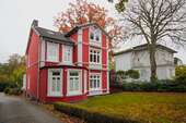 Haus - Mehrfamilienhaus, Wohnhaus in Hamburg