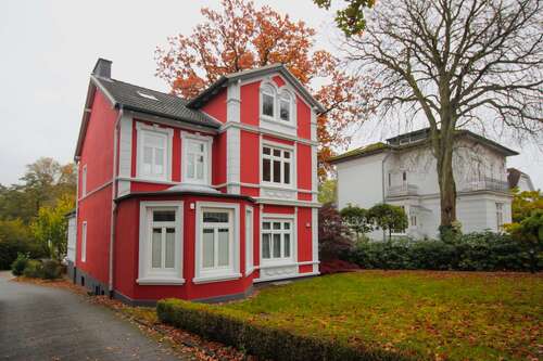 Haus - Mehrfamilienhaus, Wohnhaus in Hamburg