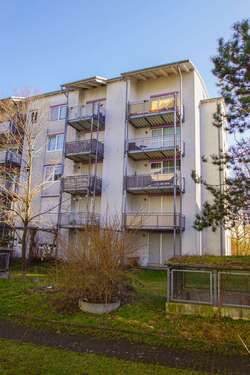 Hausansicht hinten - Anlageobjekt mit 319,60 m² in Kabelsketal zum Kaufen