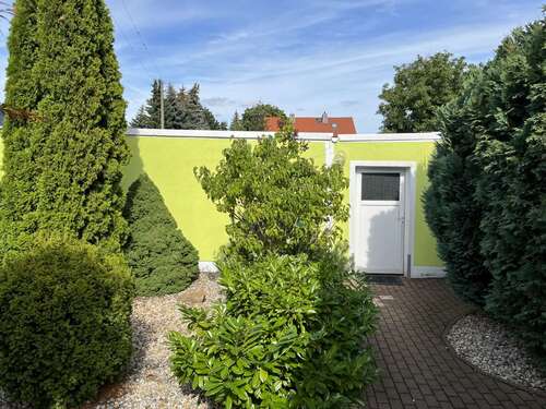 Garage - 