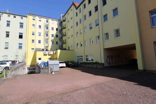 Rückansicht/ Innenhof - 