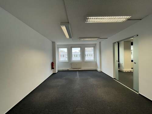 Büro - Büro zur Miete in Magdeburg