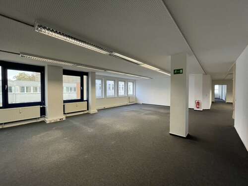 Büro - 314 m² Gewerbefläche in gepflegten Wohn- und Geschäftshaus!
