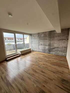 Wohnzimmer - 3 Zimmer Etagenwohnung zur Miete in Bitterfeld-Wolfen