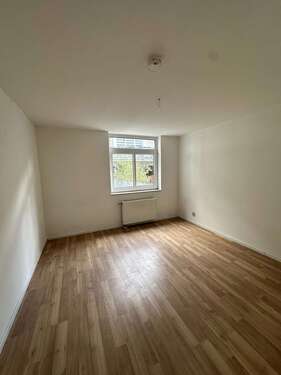 Schlafzimmer 1 Ansicht 2 - Erdgeschoßwohnung mit 86,42 m² in Bitterfeld-Wolfen zur Miete