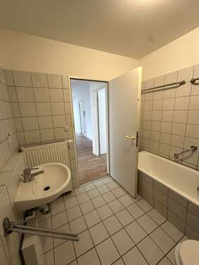 Badezimmer Ansicht 2 - 