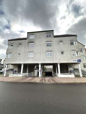 Außenansicht - ++Erdgeschosswohnung mit 2 Balkone und Tiefgarage++
