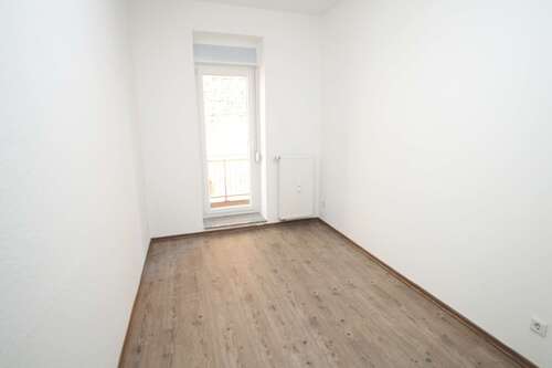 Zimmer 1 - Erdgeschoßwohnung mit 79,13 m² in Schkeuditz zur Miete