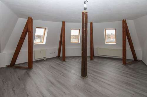 Wohnzimmer DG li SF (Referenz) - Wohn- & Geschäftshaus in Zwickau