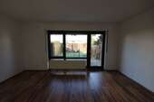 Blick in den Garten Referenz - Reihenmittelhaus mit 109,25 m² in Kabelsketal zum Kaufen