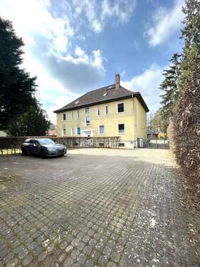 Ansicht 2 Parkplatz - ++Außenstellplatz im Hof in Falkensee++